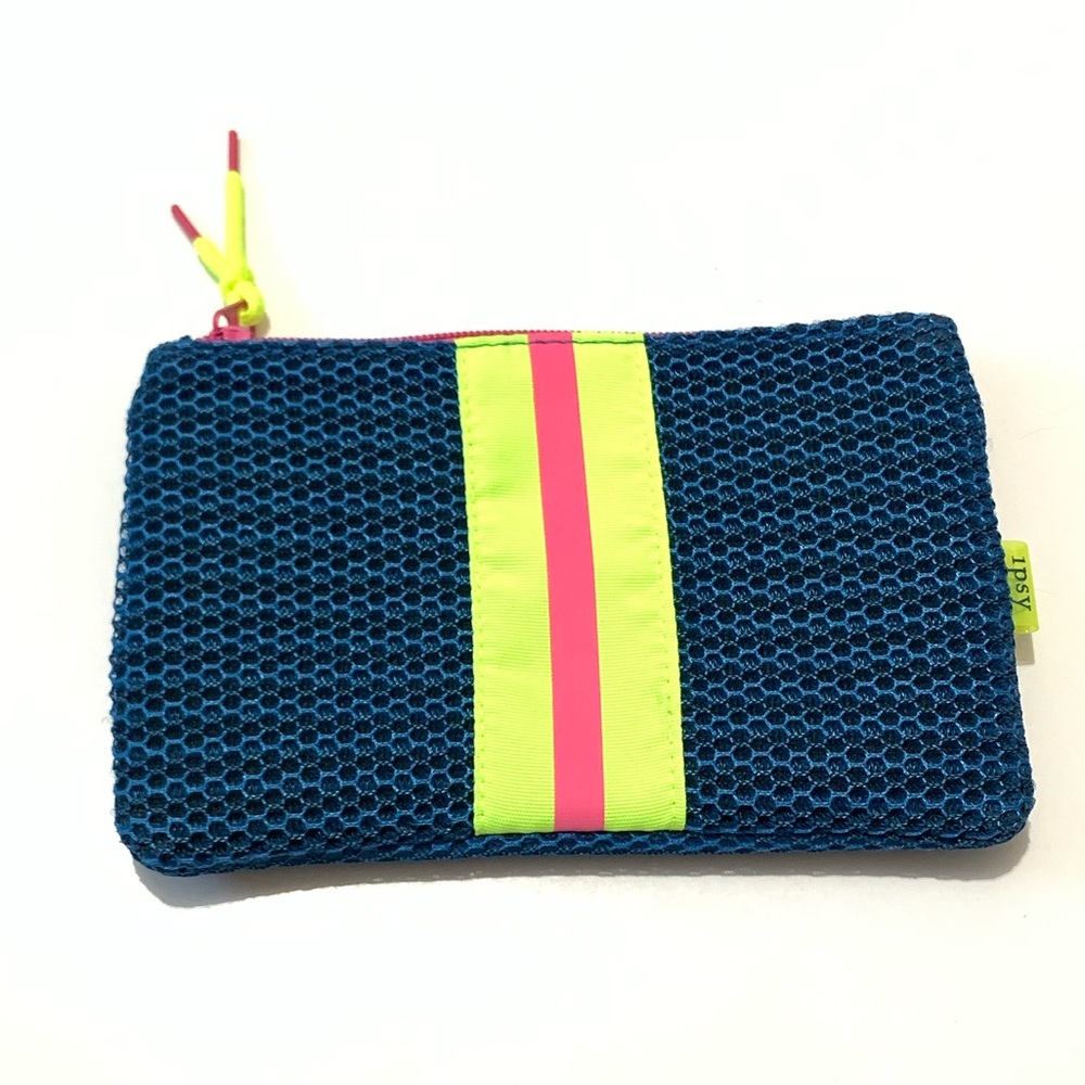 Ipsy Makeup Bag